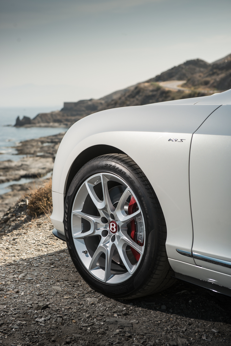 Illustration for article titled New 'S' Models Sharpen The Sporting Edge Of The Continental GT Range